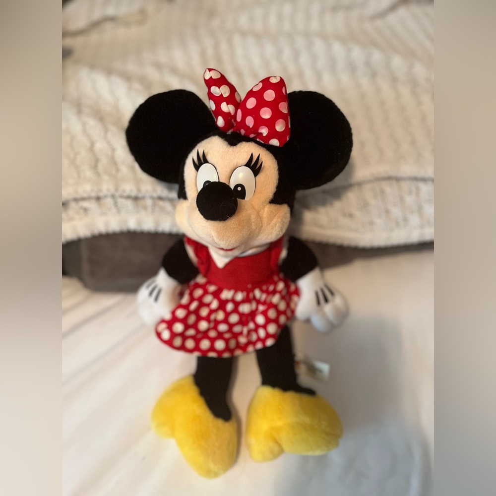 Walt Disney Minnie Mouse stuffed toy